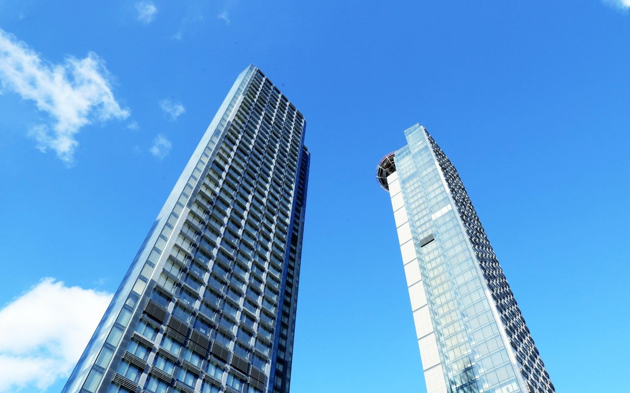 9 DeKalb Avenue
