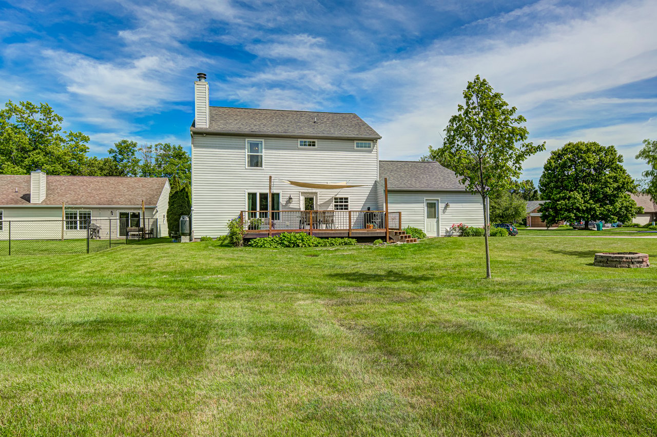 6768 Lexington Circle