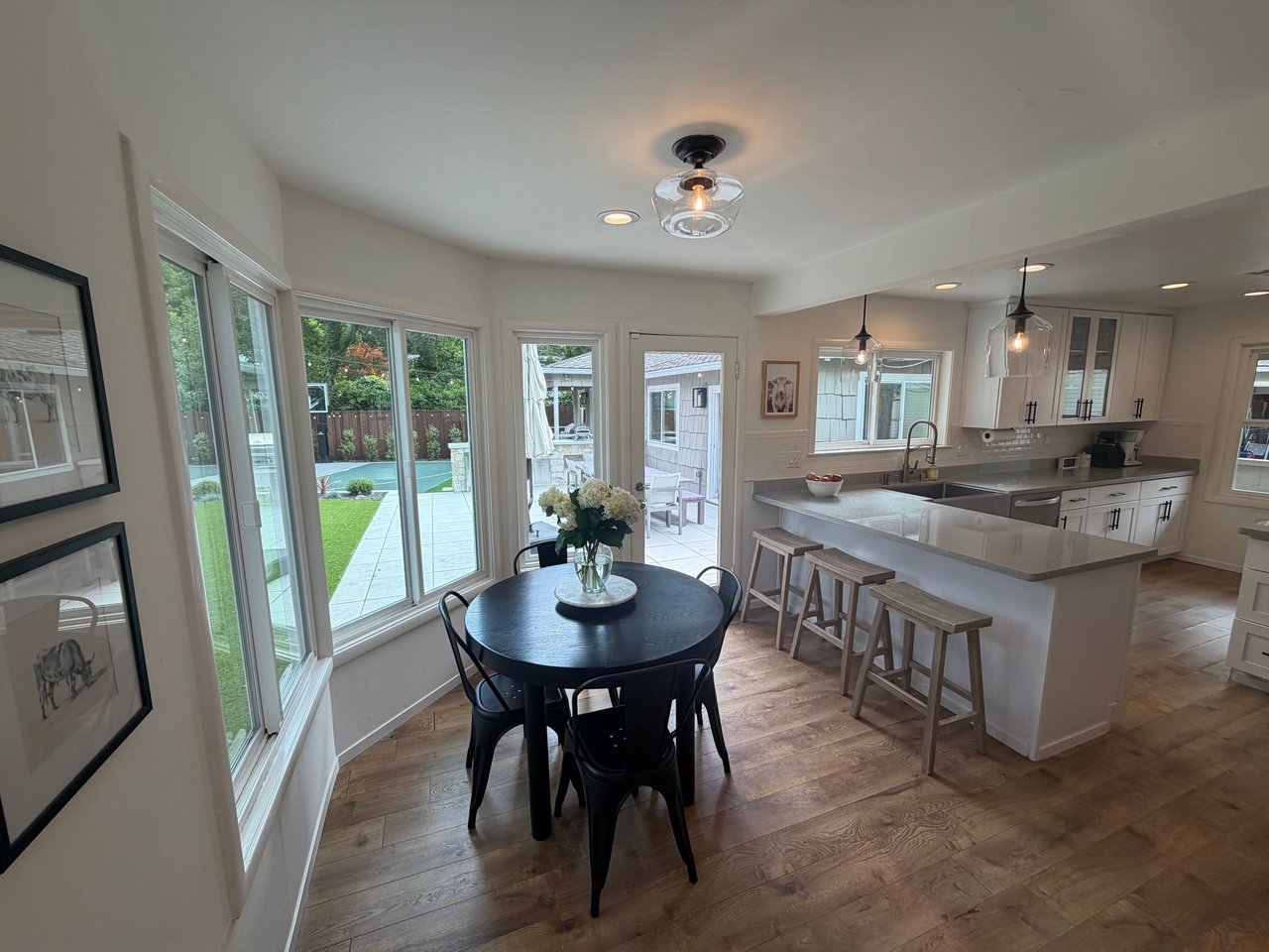 Exclusive Listing - 786 Los Palos Manor