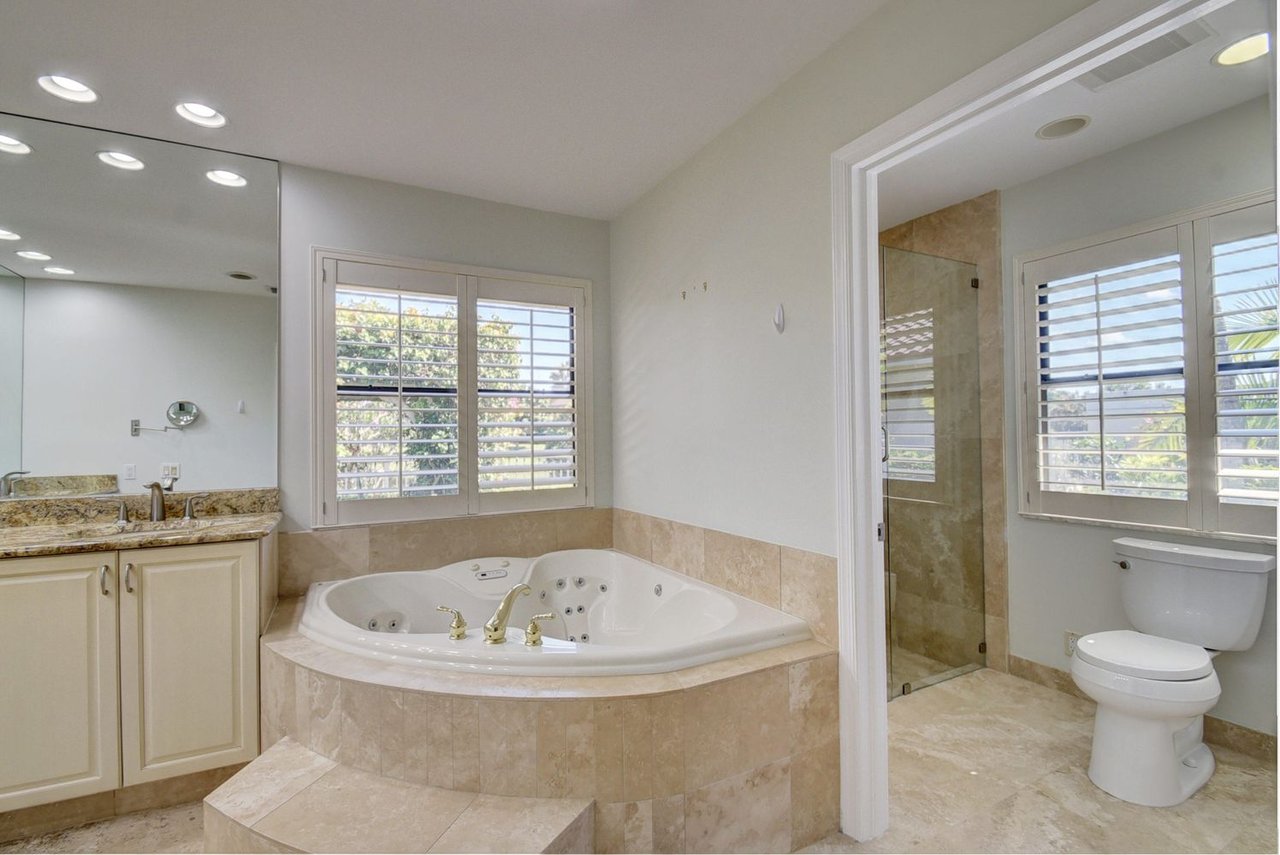 5874 Harrington Way
