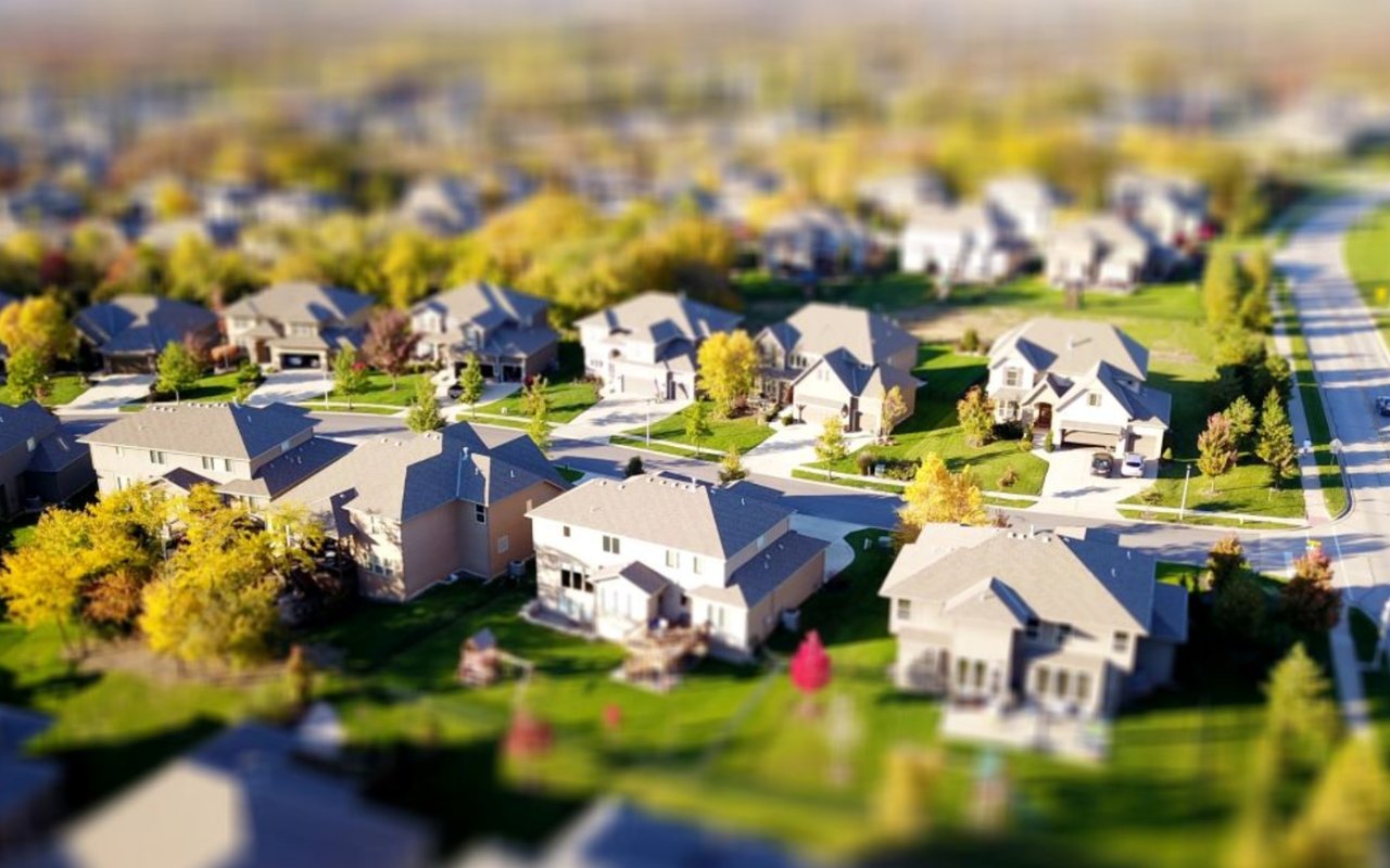 Are You A Community Hero Ready To Buy Or Sell A Home?