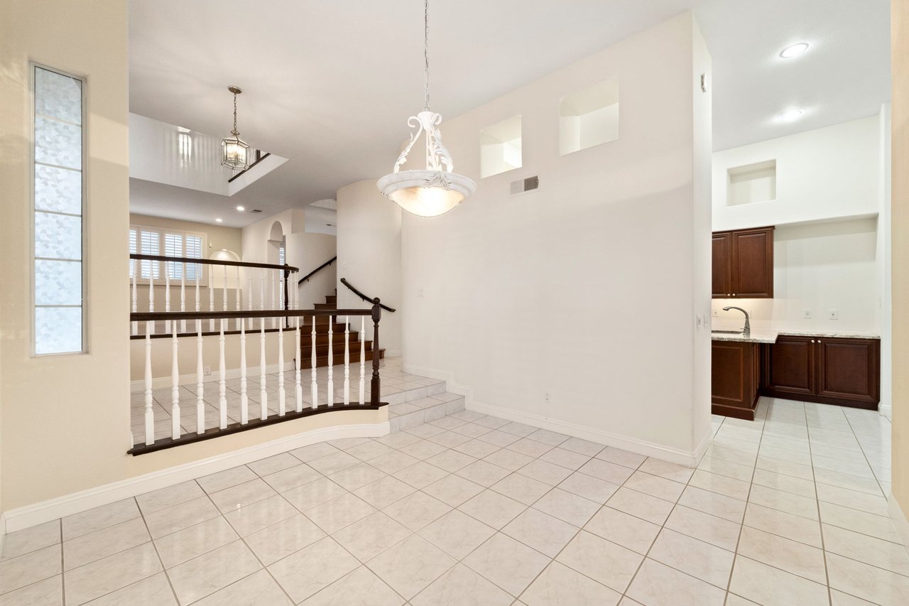 5115 Renaissance Ave. A