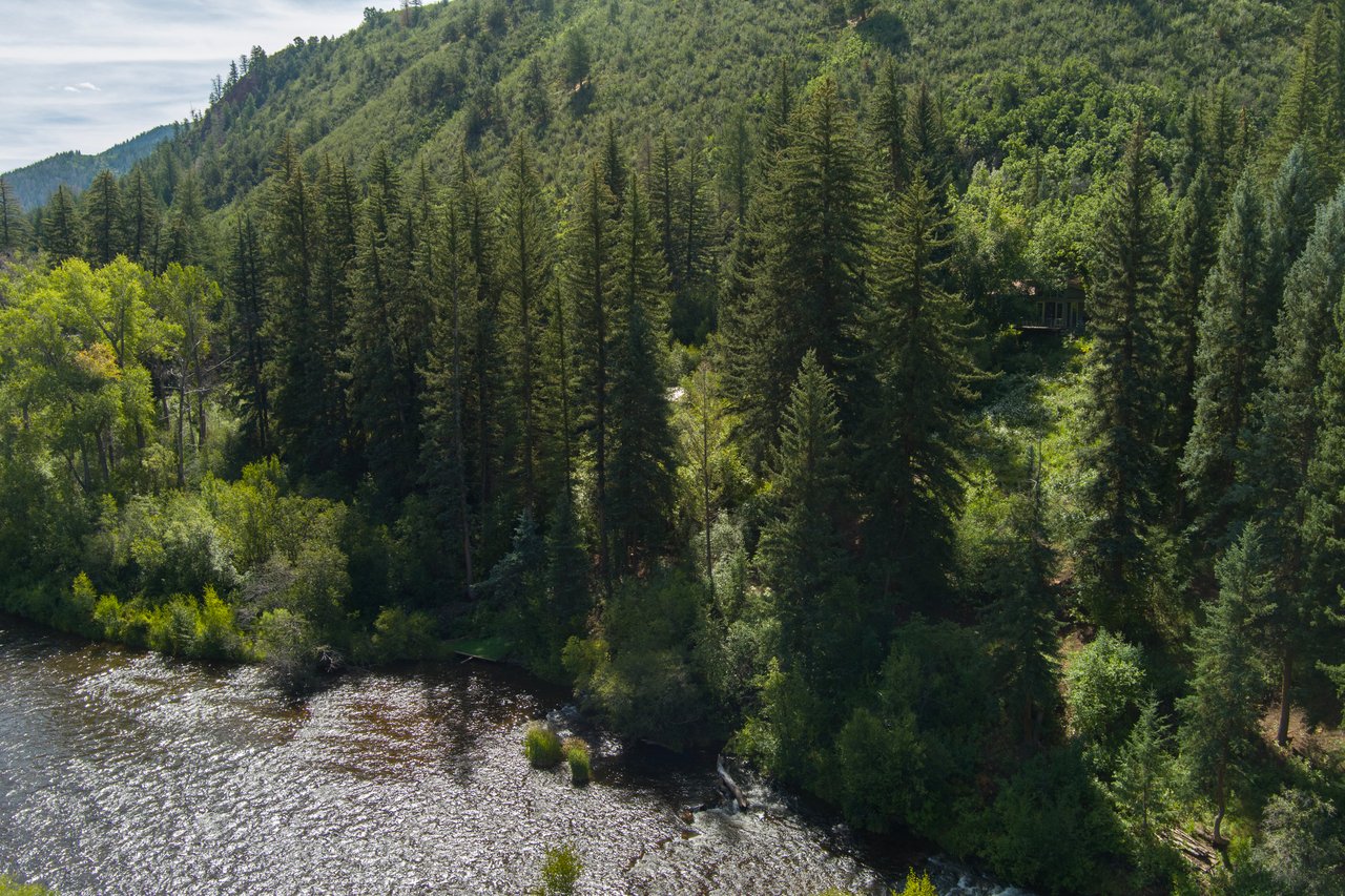 Colorado Lifestyle Awaits