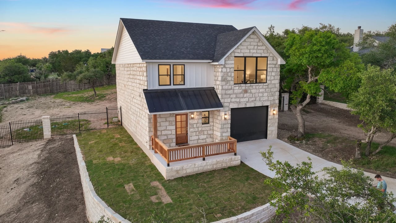 217 Greenridge Ln