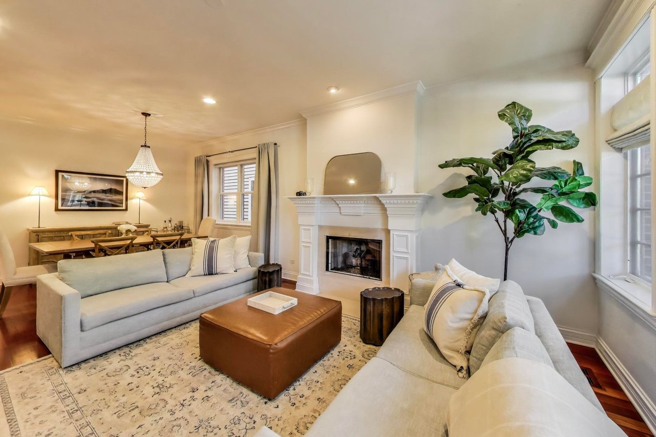 3555 N Marshfield Ave. Unit 1