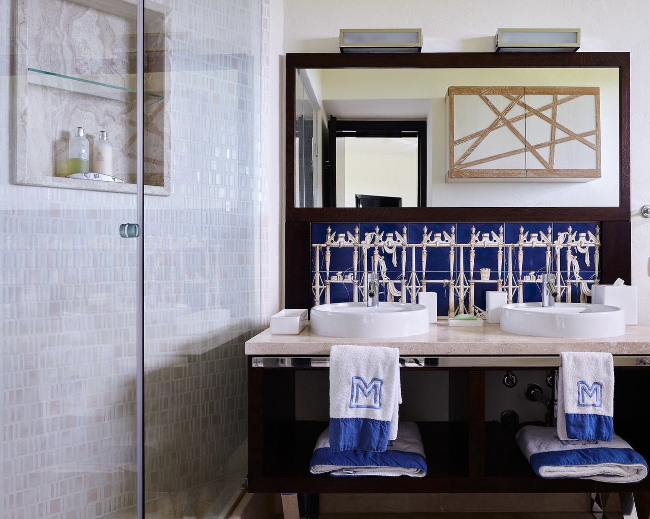 Breathtaking Beachfront Vacation Villa