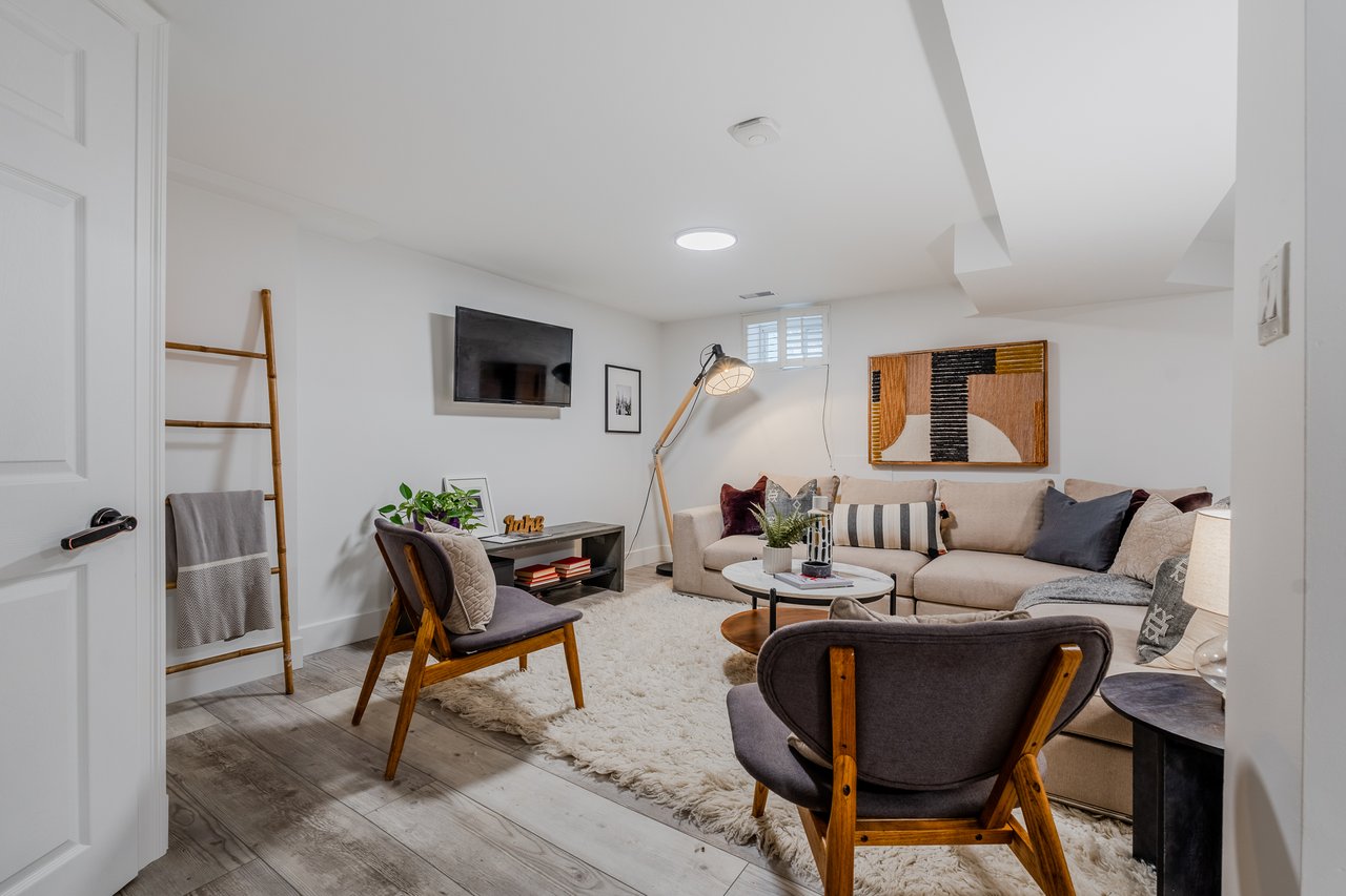 97 Waverley Rd