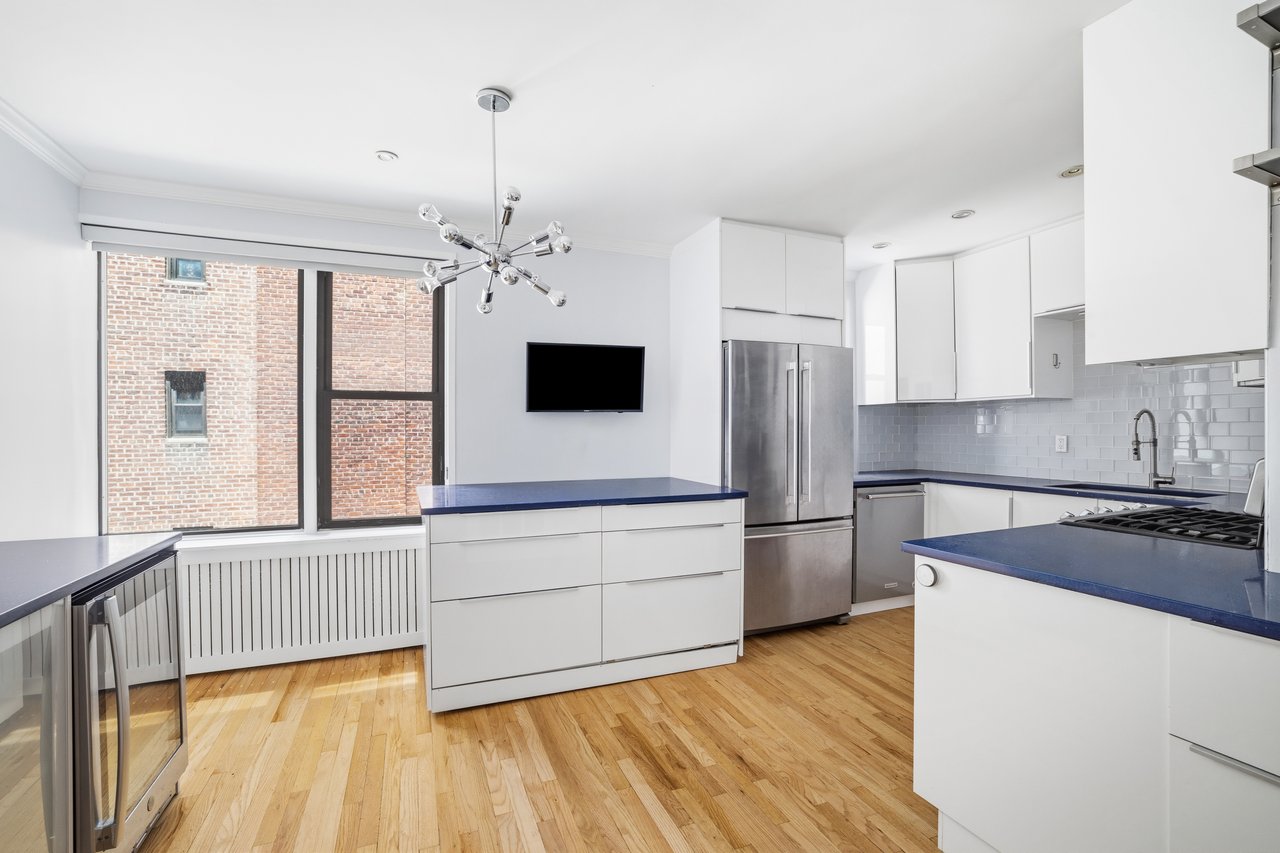 400 West 58th Street