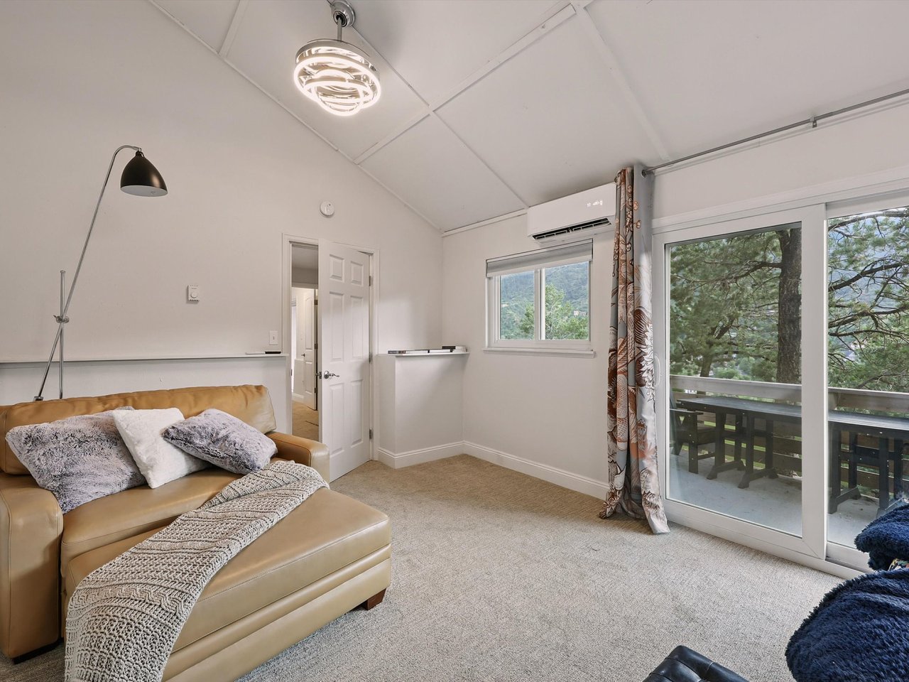 115 Panorama Place