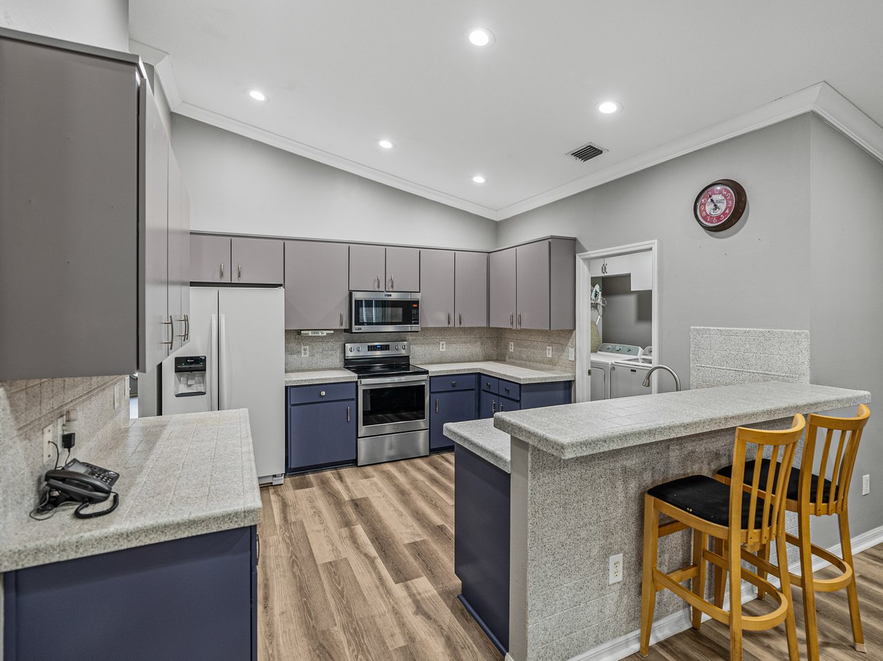 5137 NEW BRITTANY LN