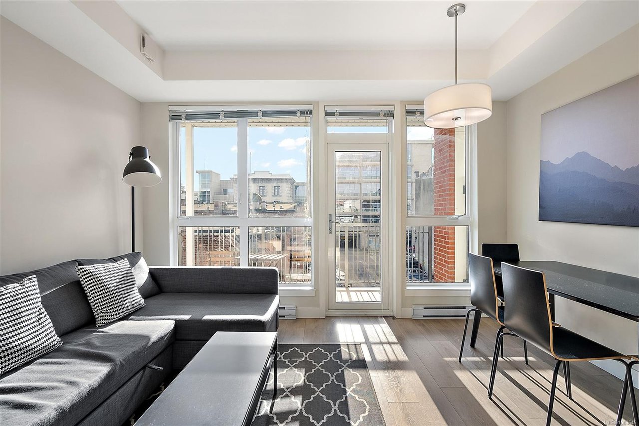 408-613 Herald St, Victoria