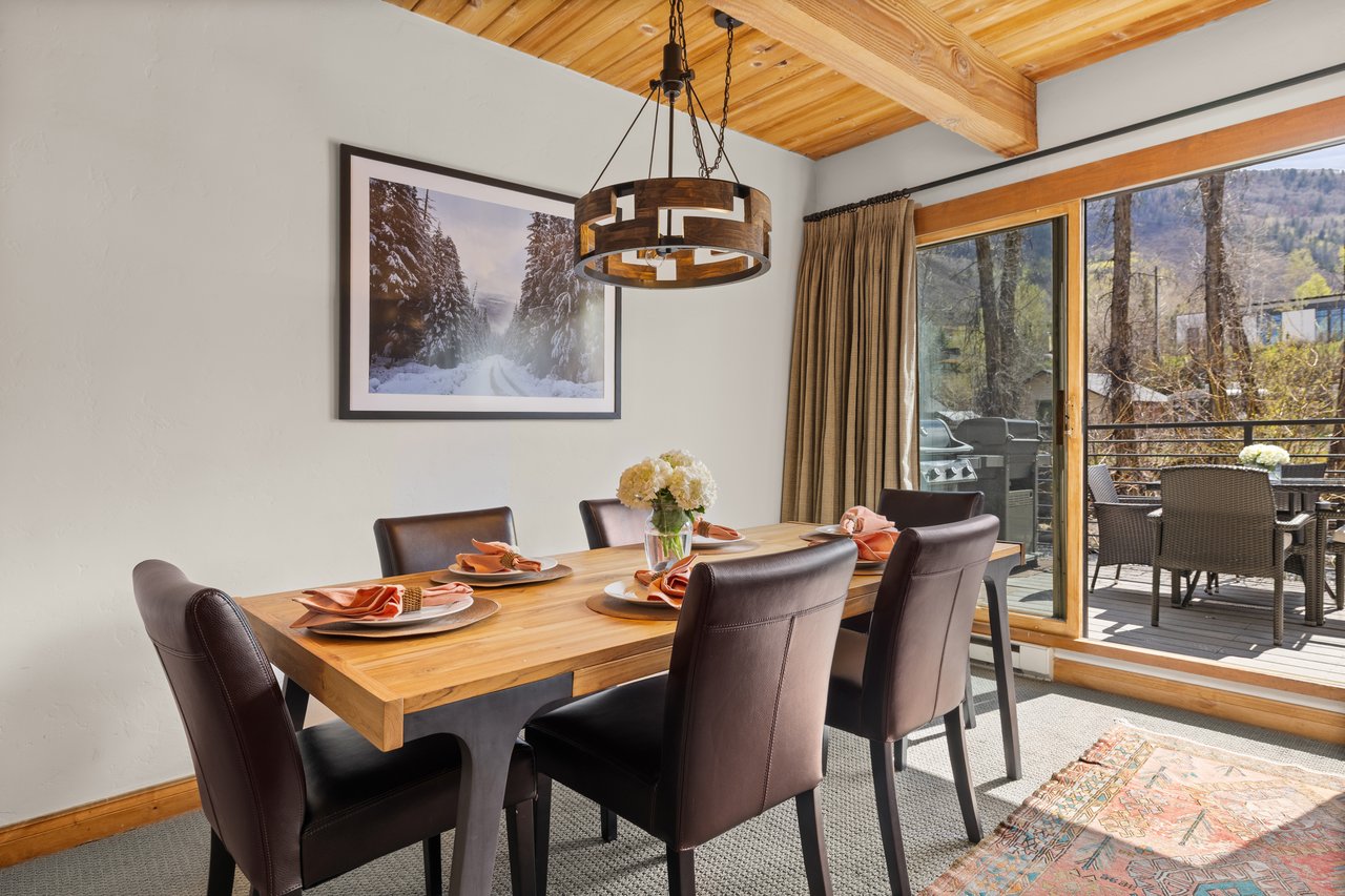 Luxury Riverfront Rental