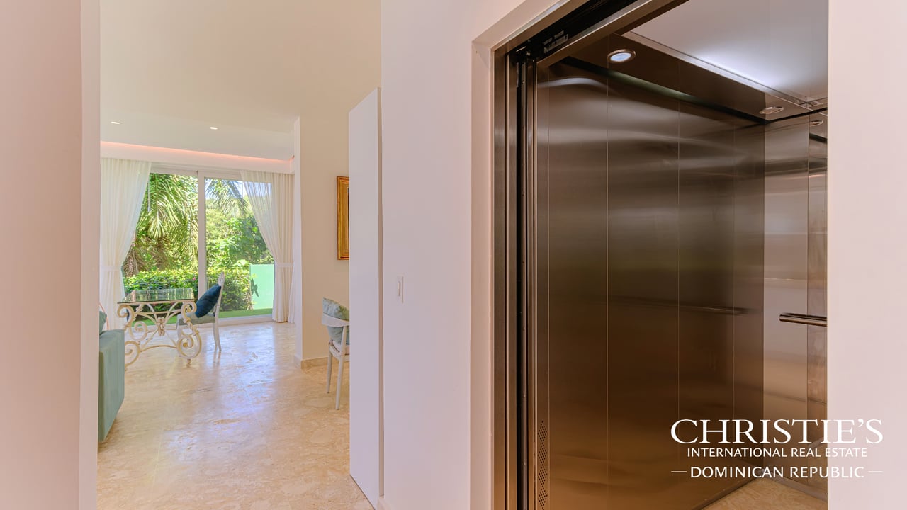 Luxury Ocean View Villa in the Puerto Bahía Resort Community