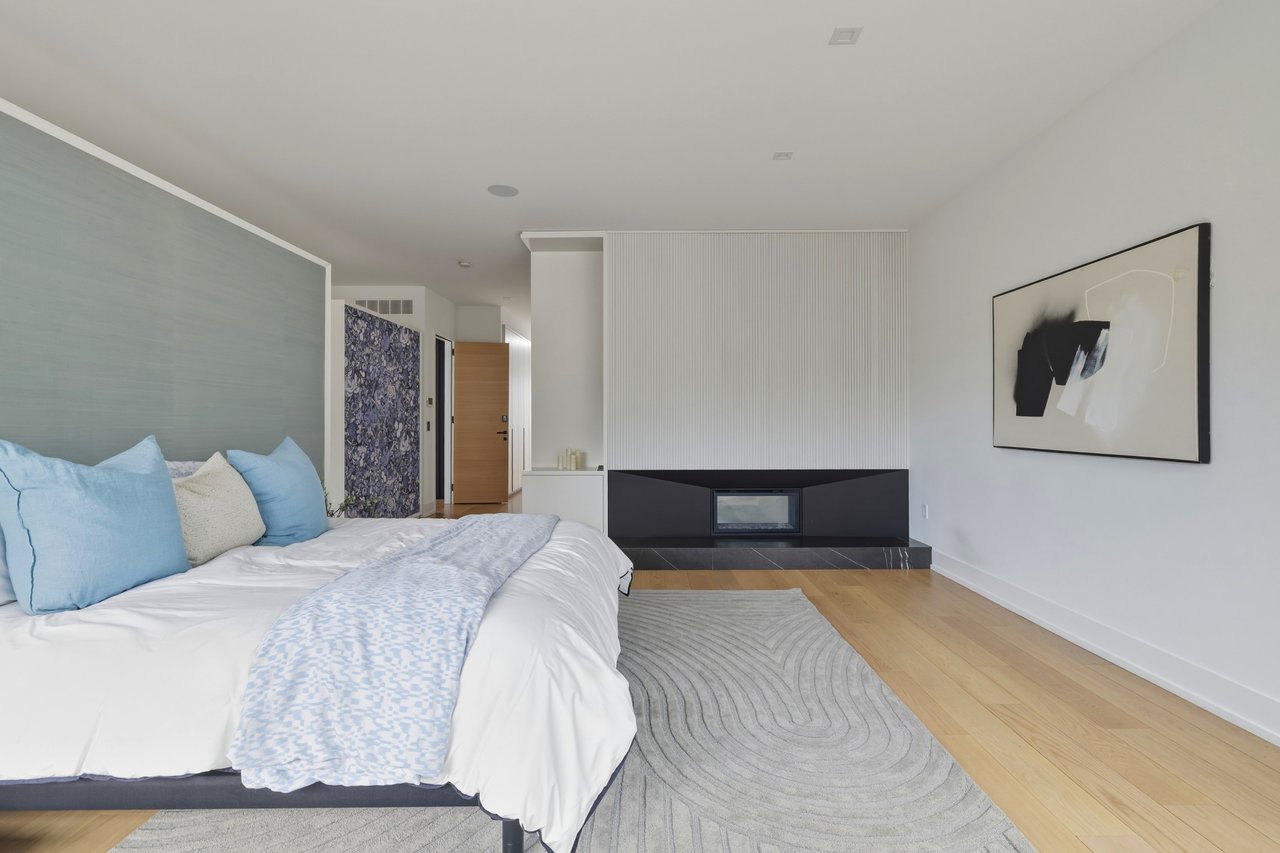 12 Winton Road