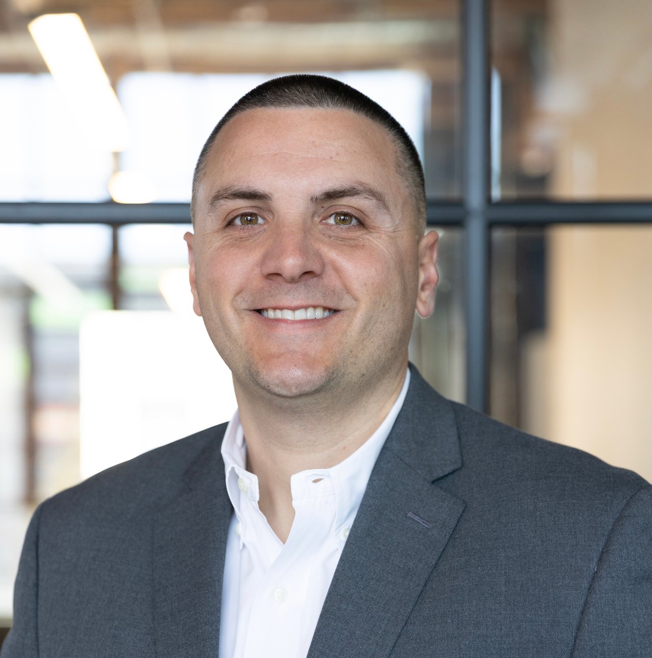 Jim-Reynolds-Headshot-Main-Line-Realtor
