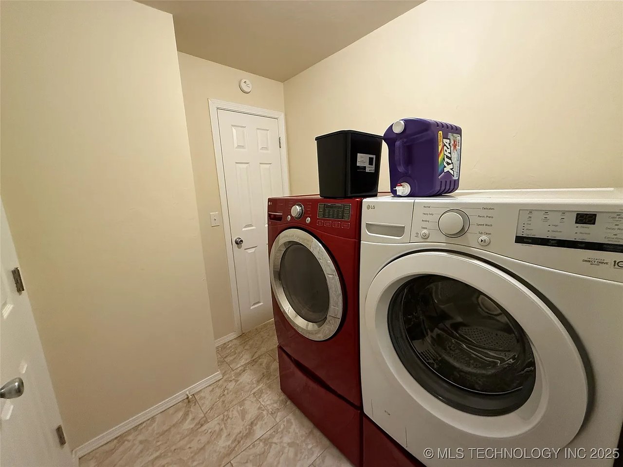 116 SW 5th St