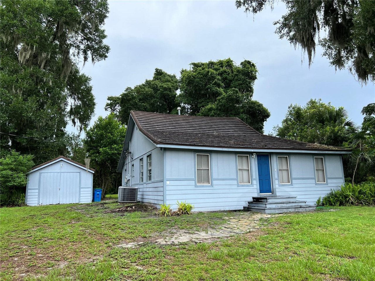 105 FOREST ST