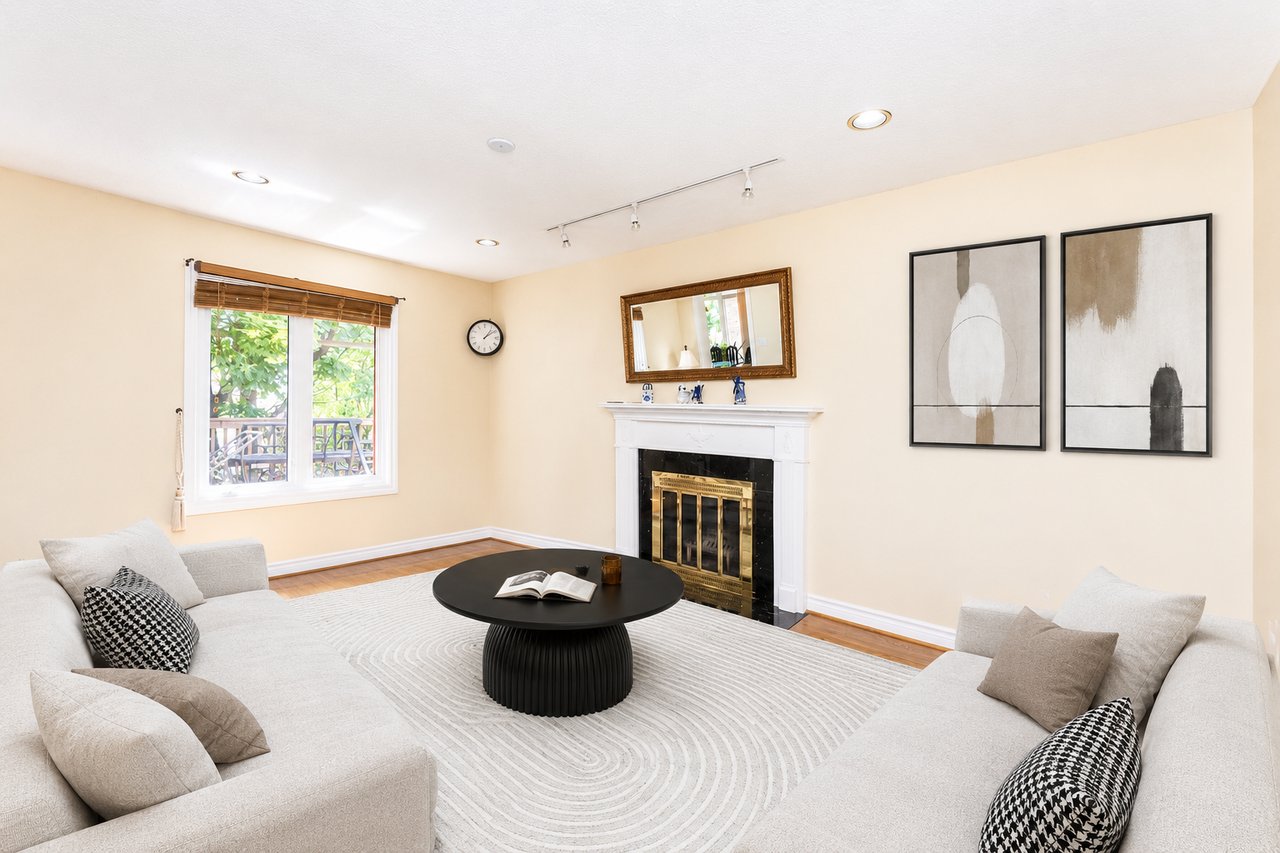 5 Hyde Park Drive