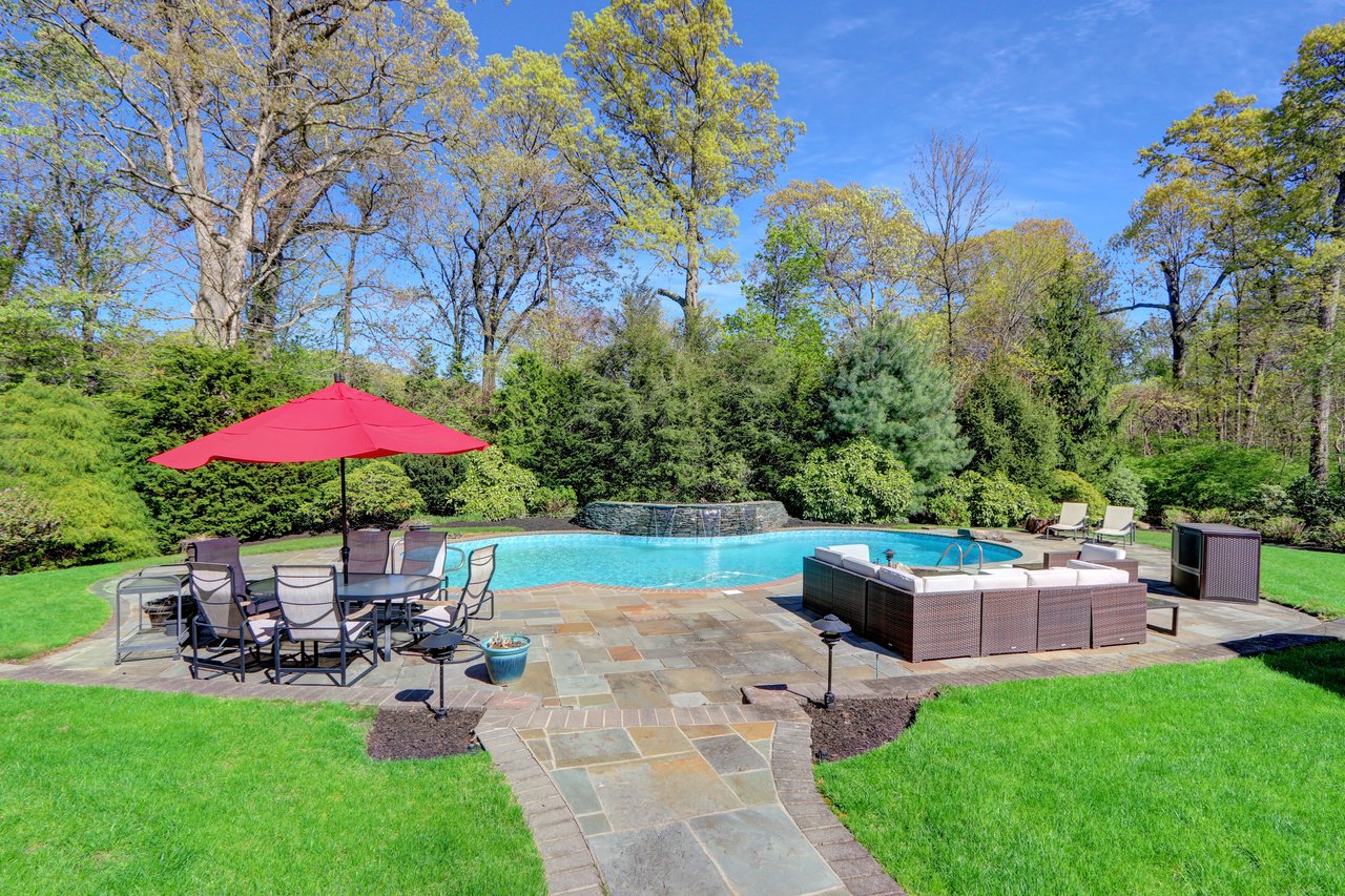 65 Brookhill Lane