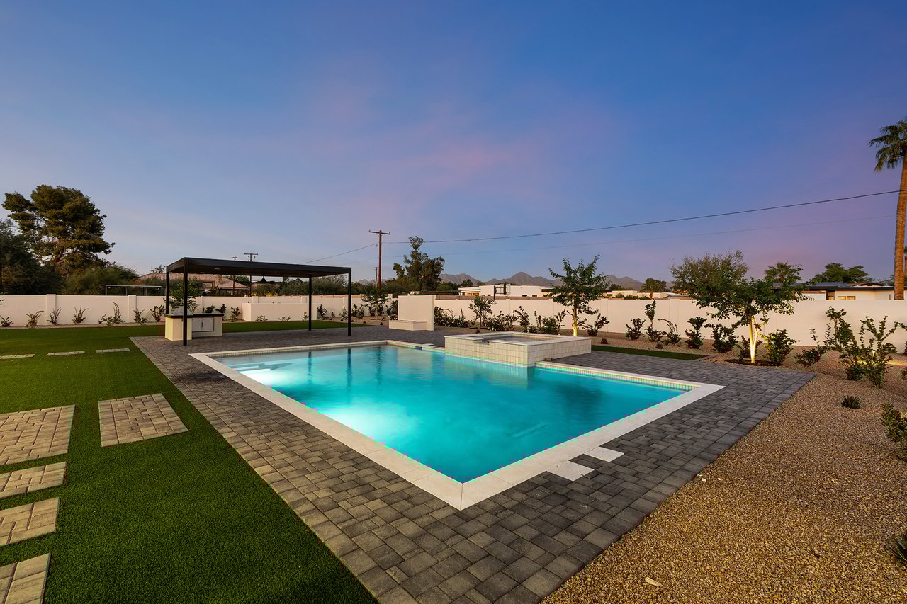 10809 N 82ND Place, Scottsdale