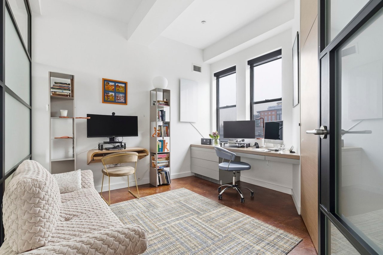 Sowa Full Service Condo