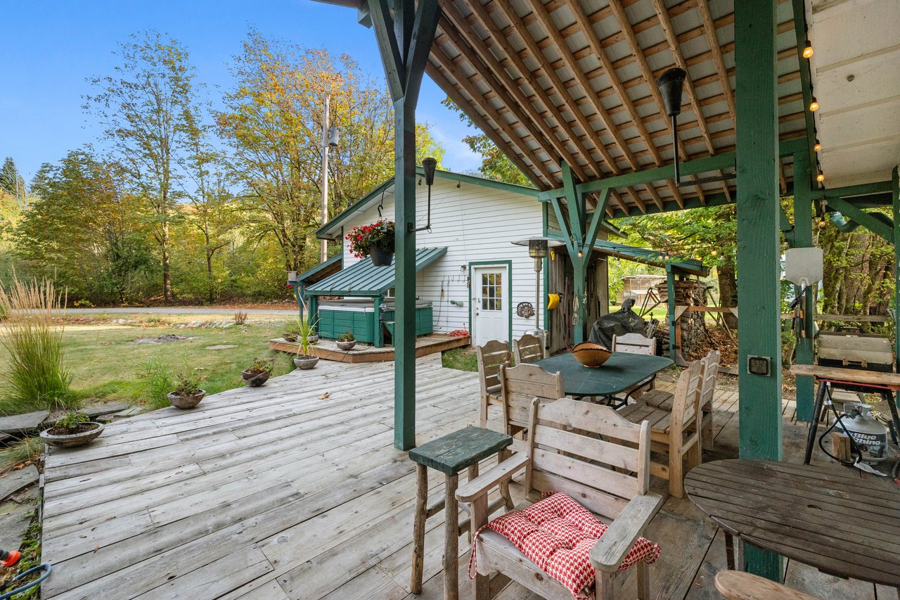 71636 NE. Old Cascade Hwy., Skykomish, WA 98288