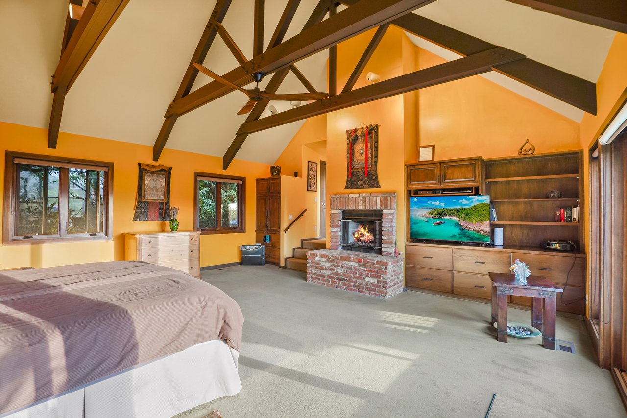 6333 Gayton Place, Malibu