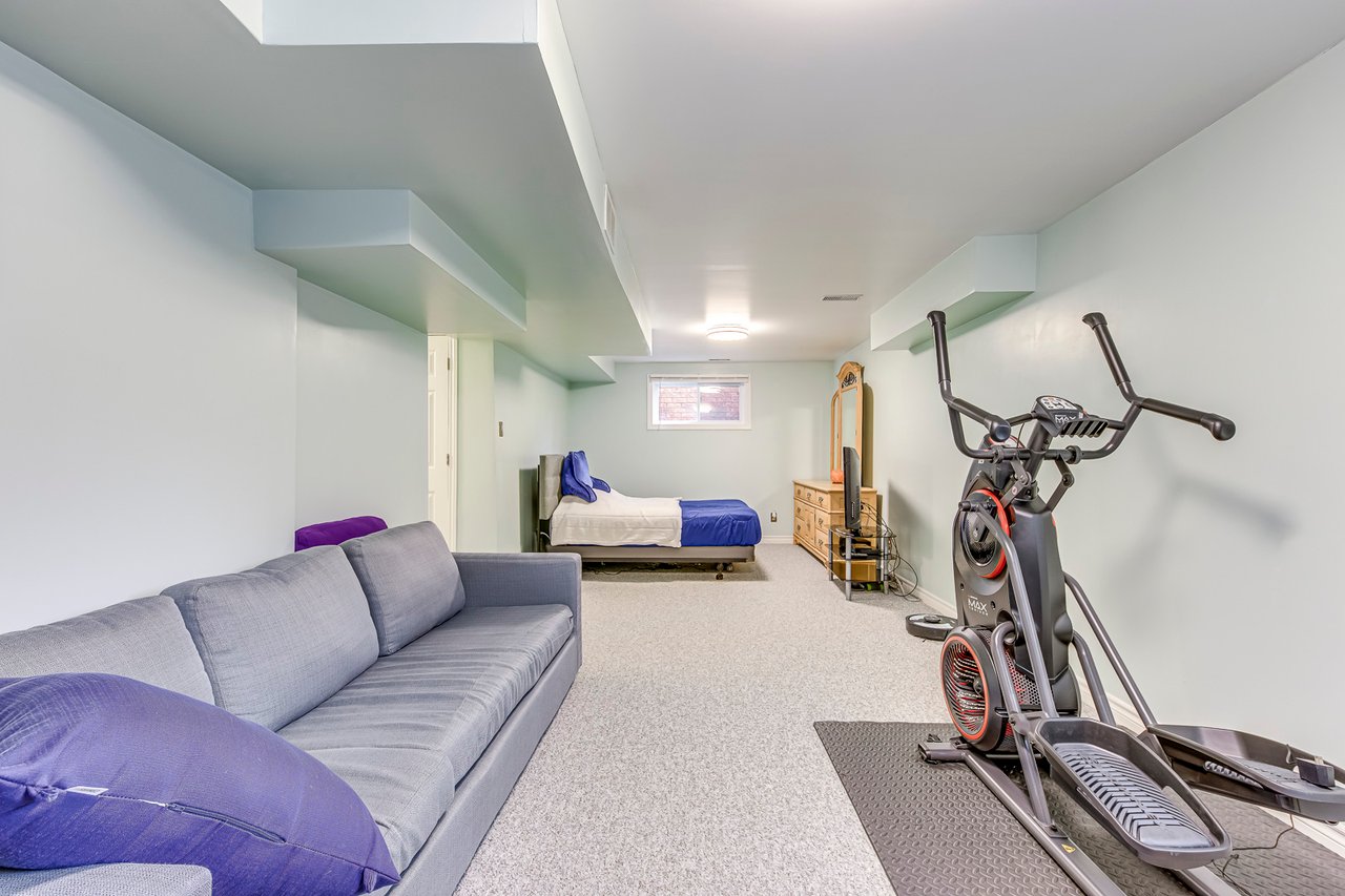2114 Springdale Rd