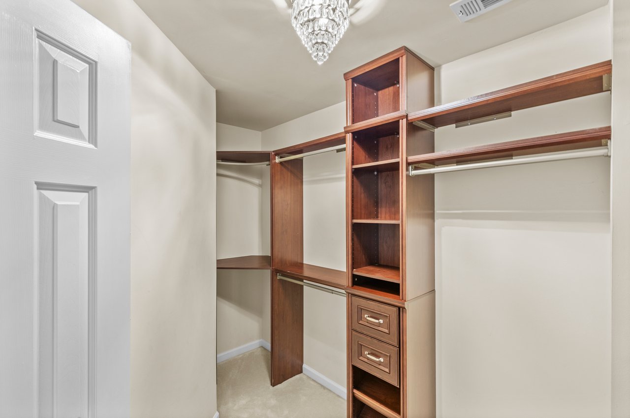 305 Kimball Trce, Alpharetta, GA 30022