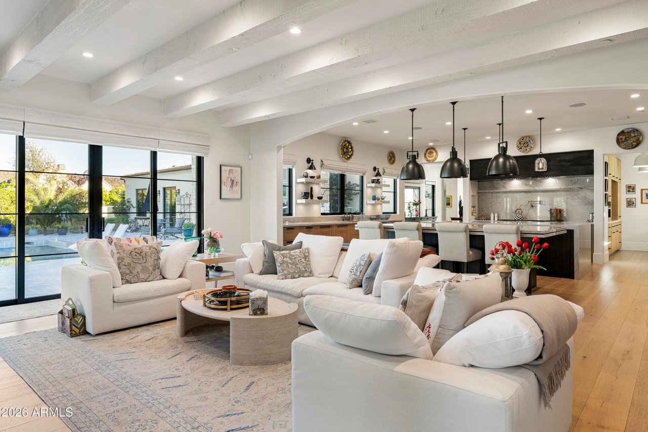 5432 E VIA DEL CIELO