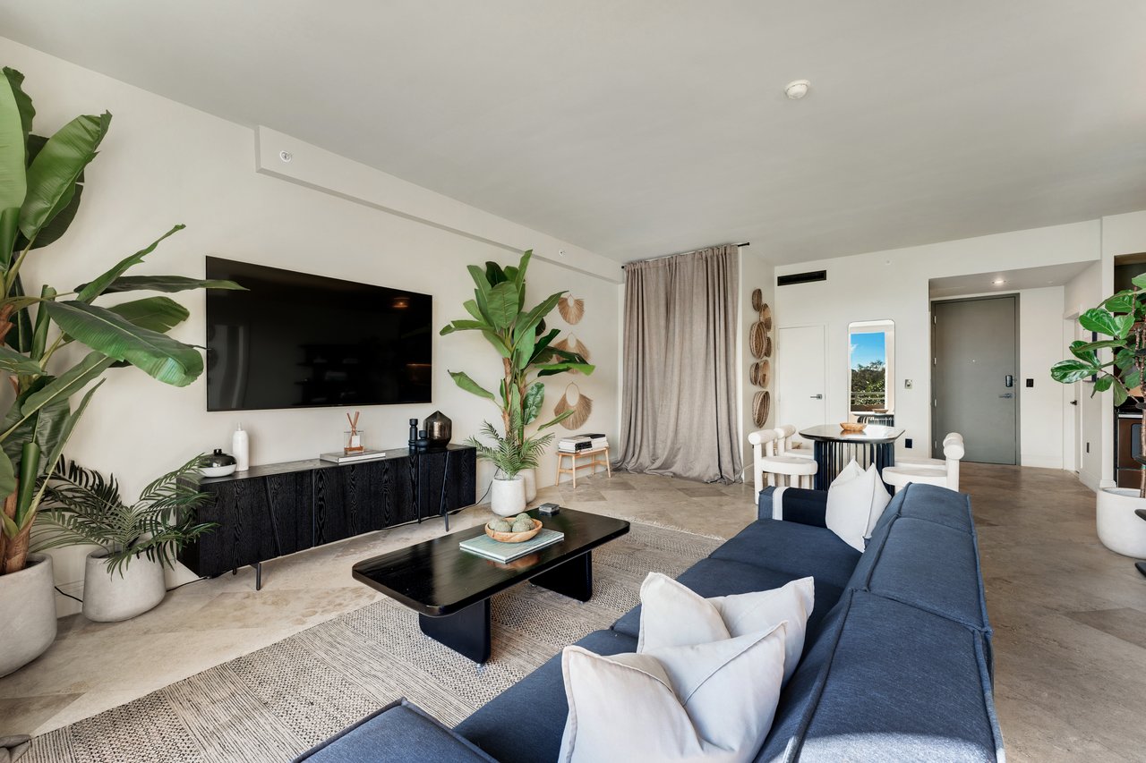 3250 Grand Avenue #306