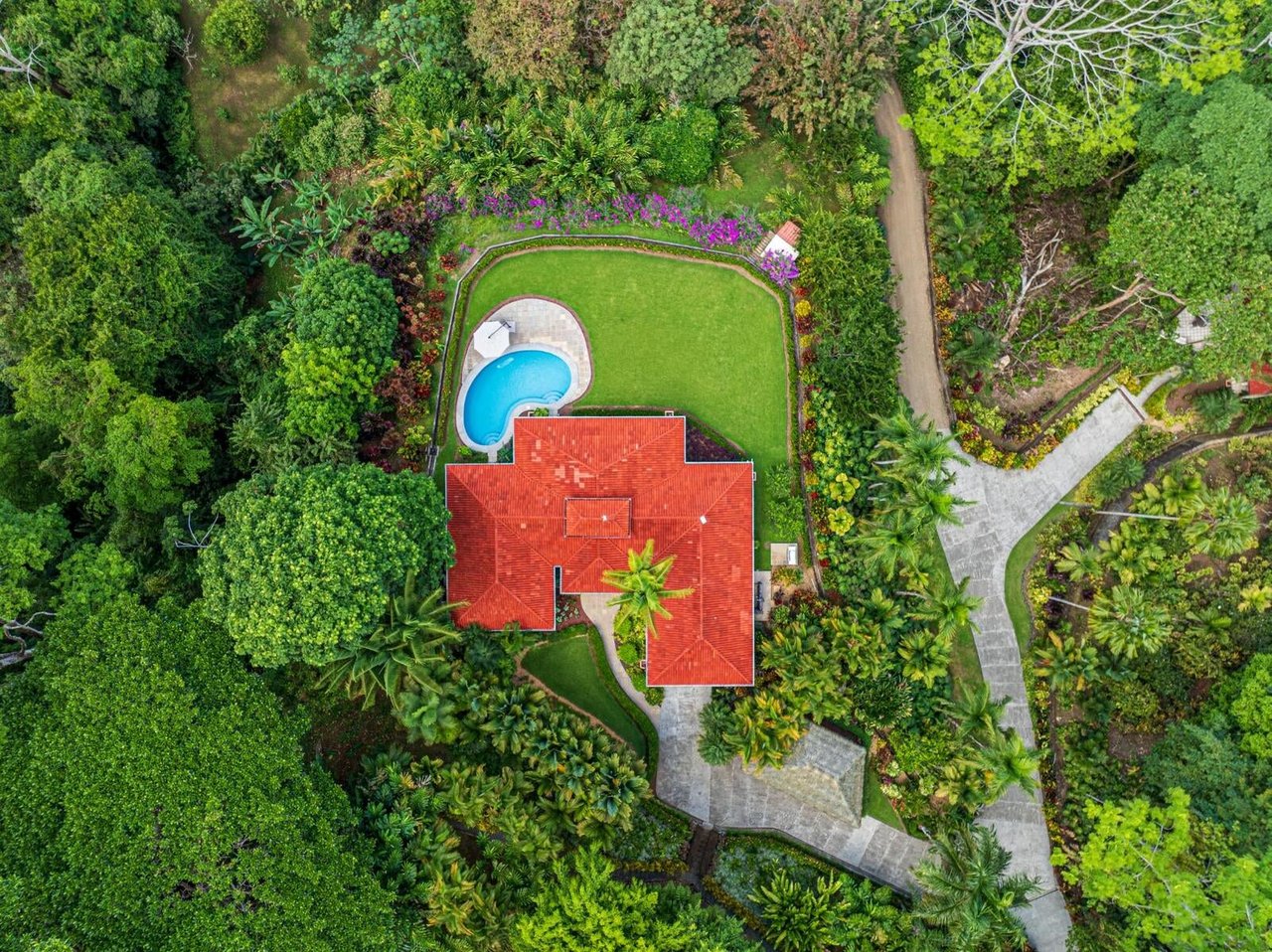 Private Gated Ocean View Estate, Ojochal, Puntarenas