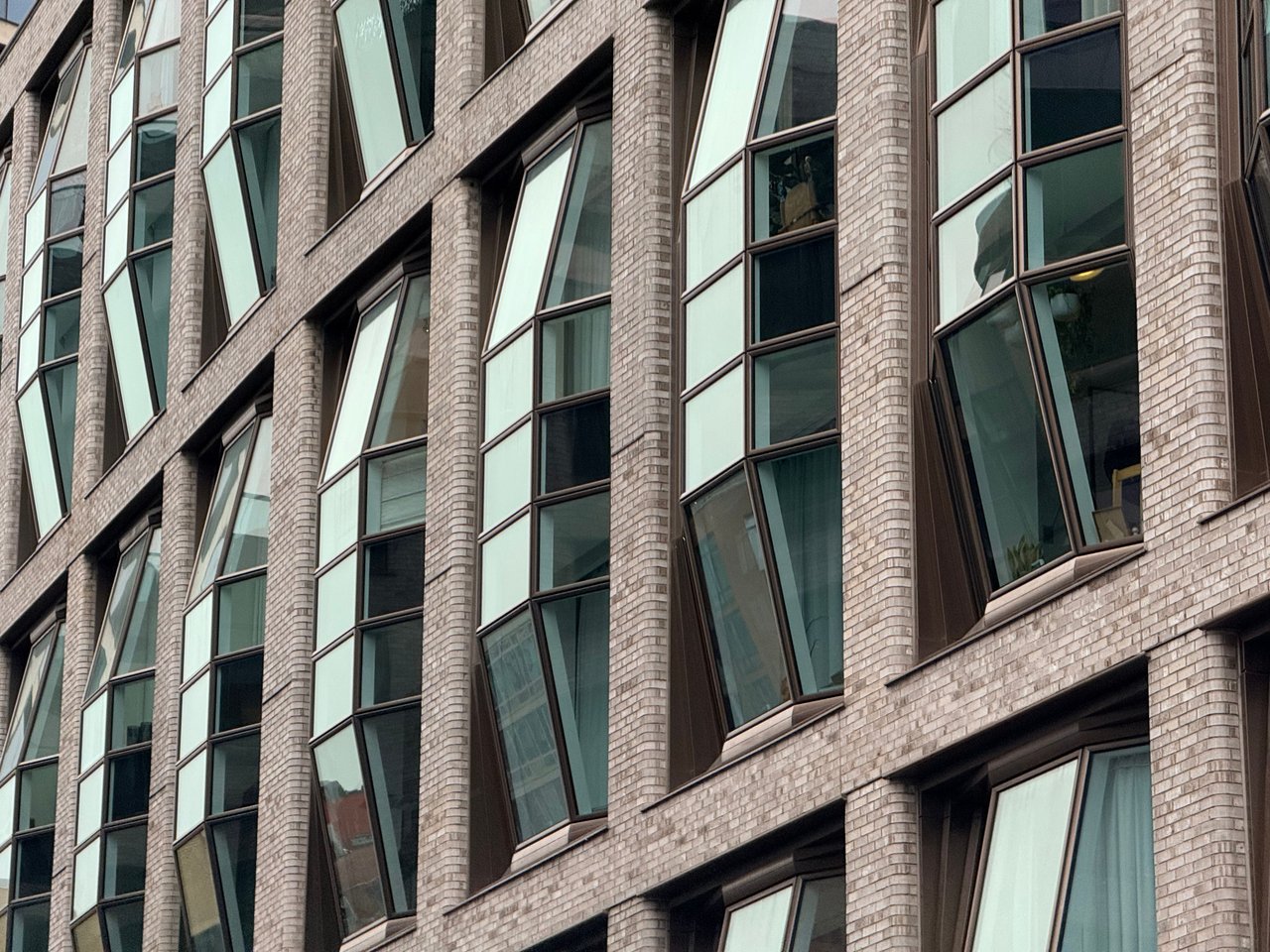 Lantern House luxury condominium designed by Thomas Heatherwick in Chelsea, Manhattan.