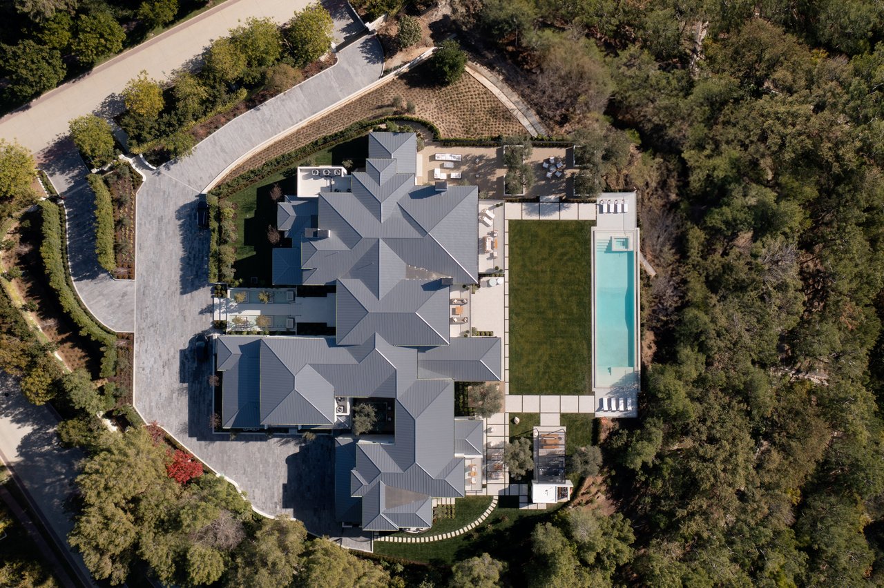 73 Beverly Park Ln