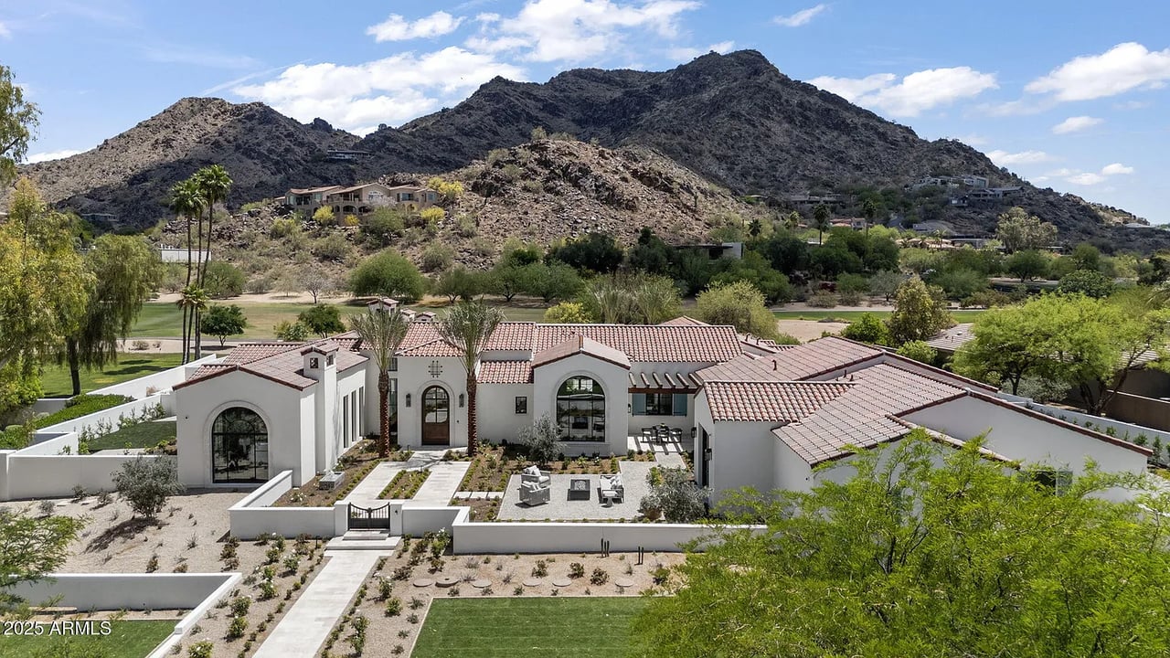 7501 N EUCALYPTUS Drive