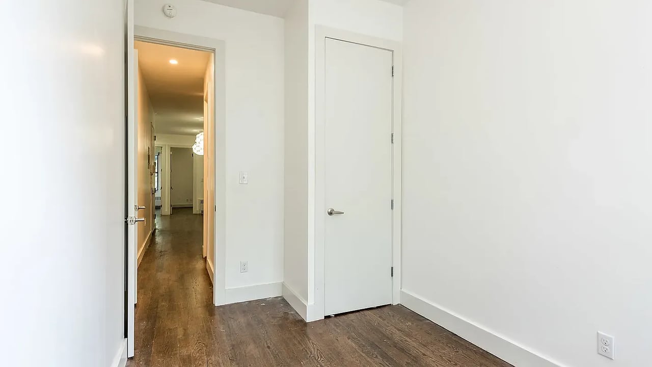 222 Suydam Street #3R