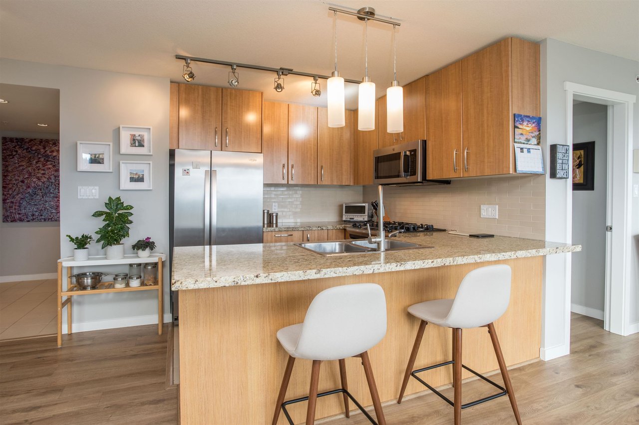 1808-651 Nootka Wy
