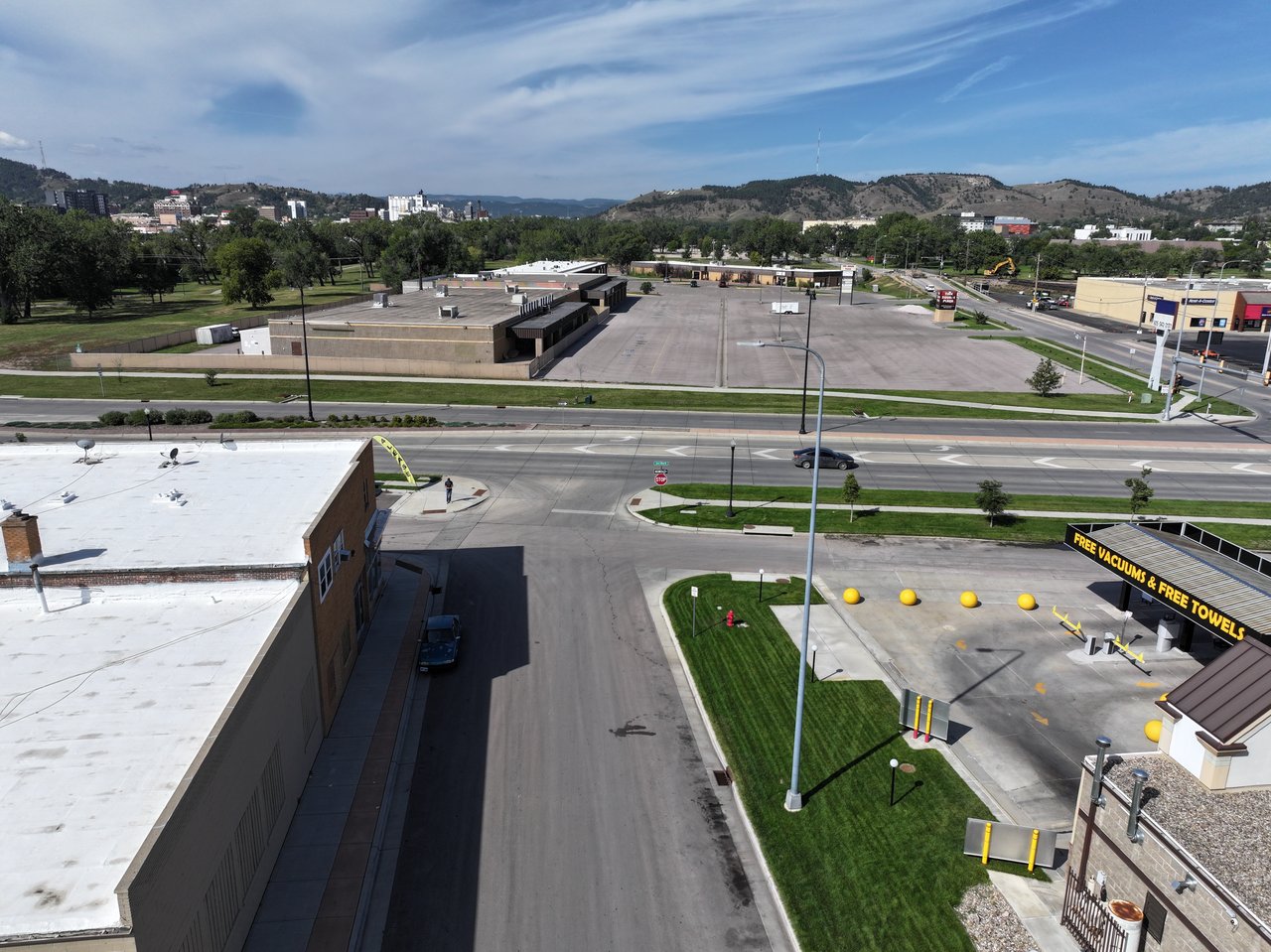 Rapid City Retail/Office/Warehouse