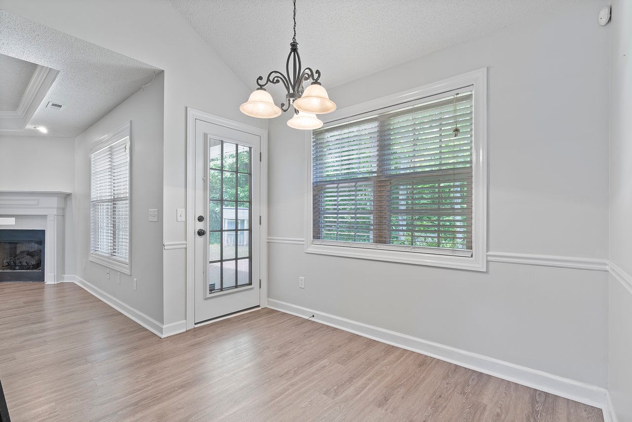 Brand New Listing In Harvest!!