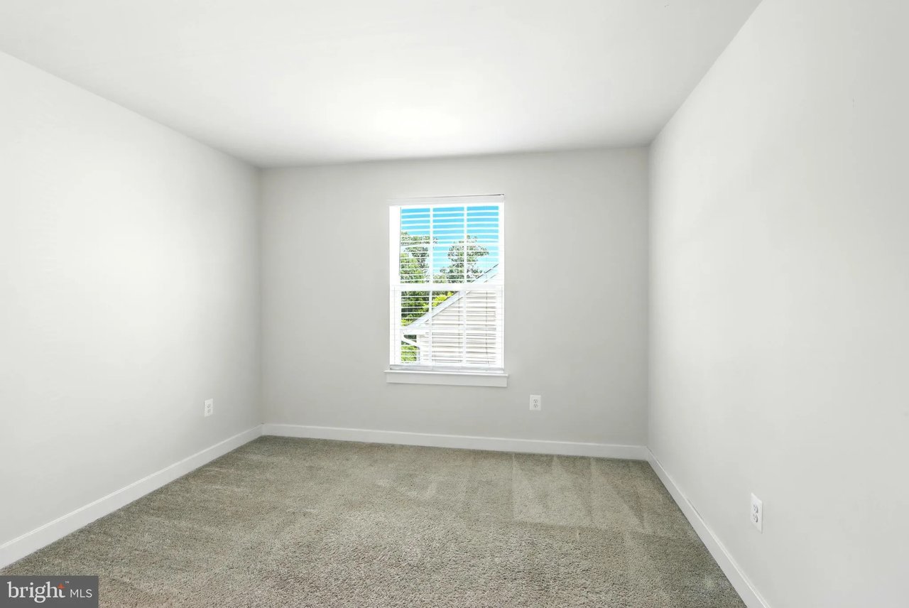 6015 Charles Henry Pl