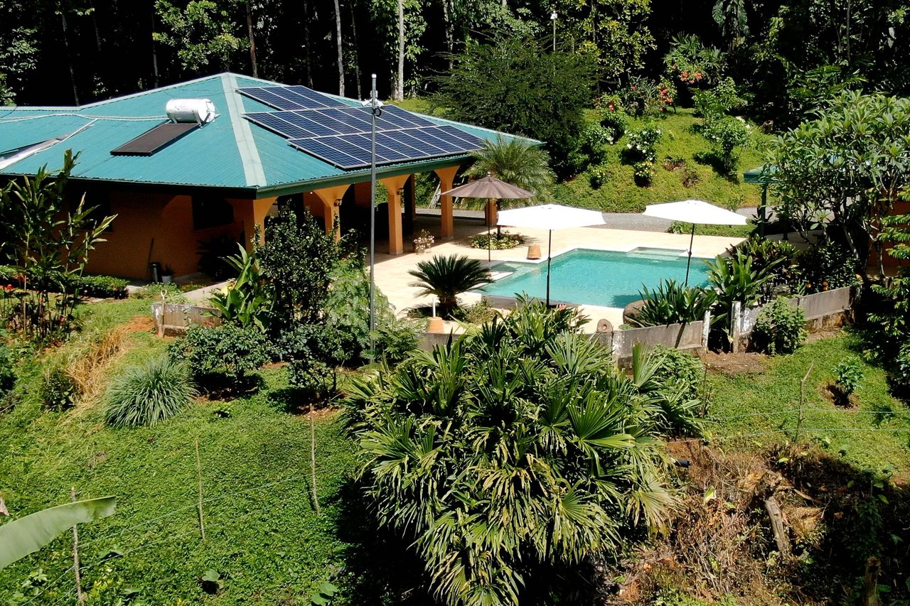 Valley of the Horses , Multi-Home Mountain Retreat -Dominical