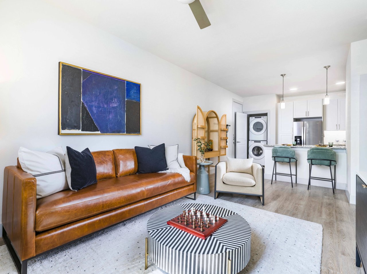 Beautiful 1/1 Georgetown living -ENJOY UP TO 3 MONTHS FREE + $2000!