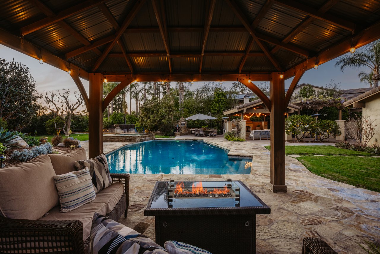 18162 Stratford Circle