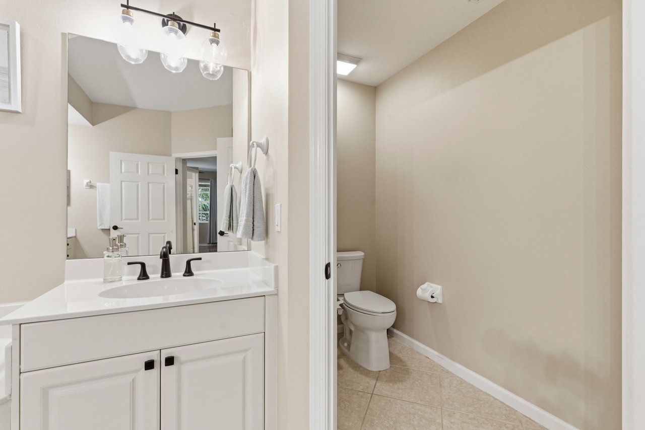 10040 Valiant Ct 101 - Miromar Lakes