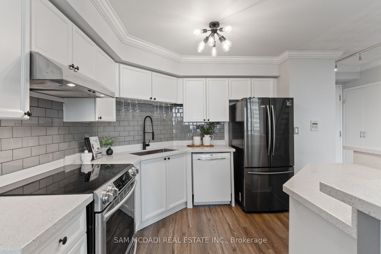 DREAMY TWO-STOREY PENTHOUSE