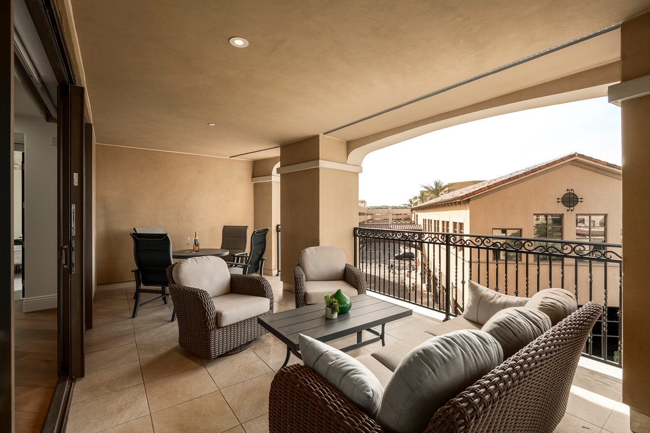 7175 E CAMELBACK Road, 401