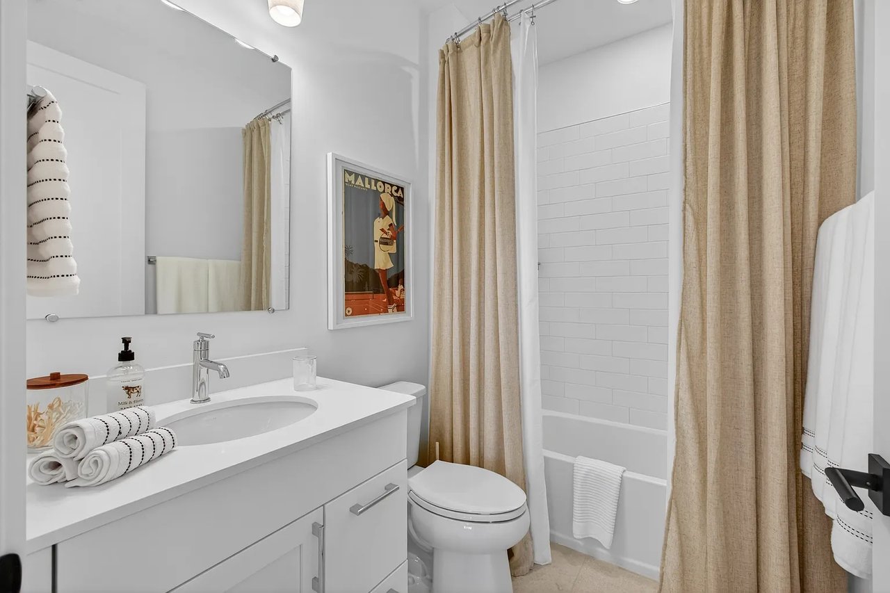 12249 Waterstone Cir