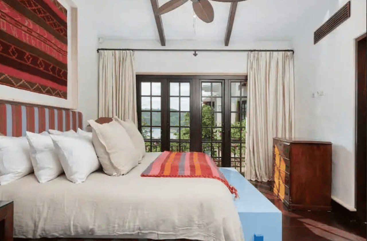 27 Cartagena, Las Catalinas
