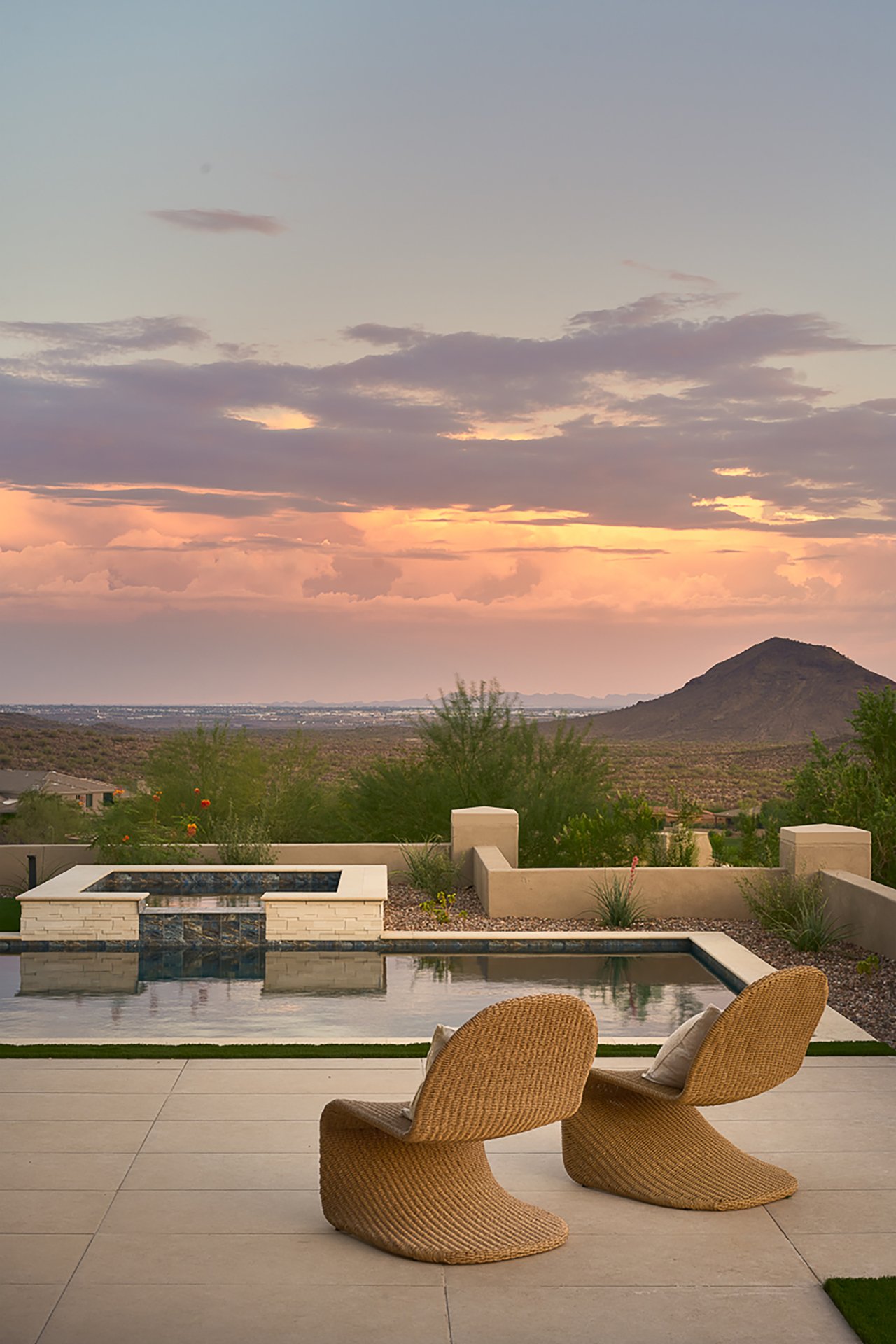 9619 N SOLITUDE Canyon