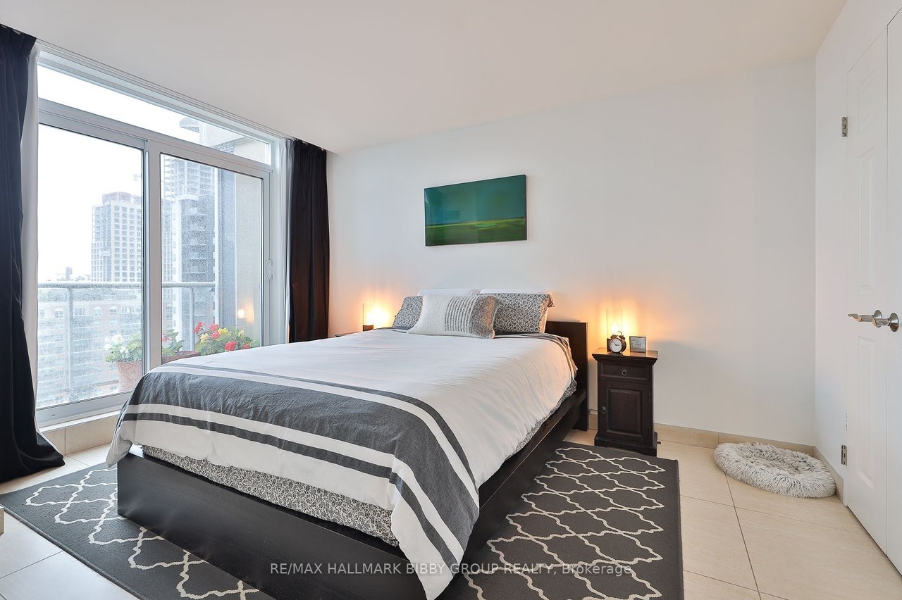 ST. LAWRENCE MARKET LUXURY FEATURE